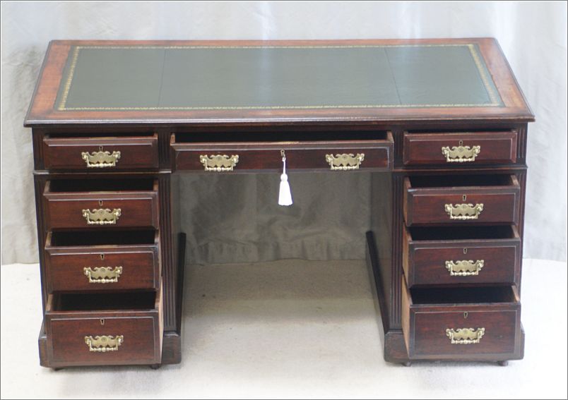 2052 Antique Mahogany Pedestal Desk (3)